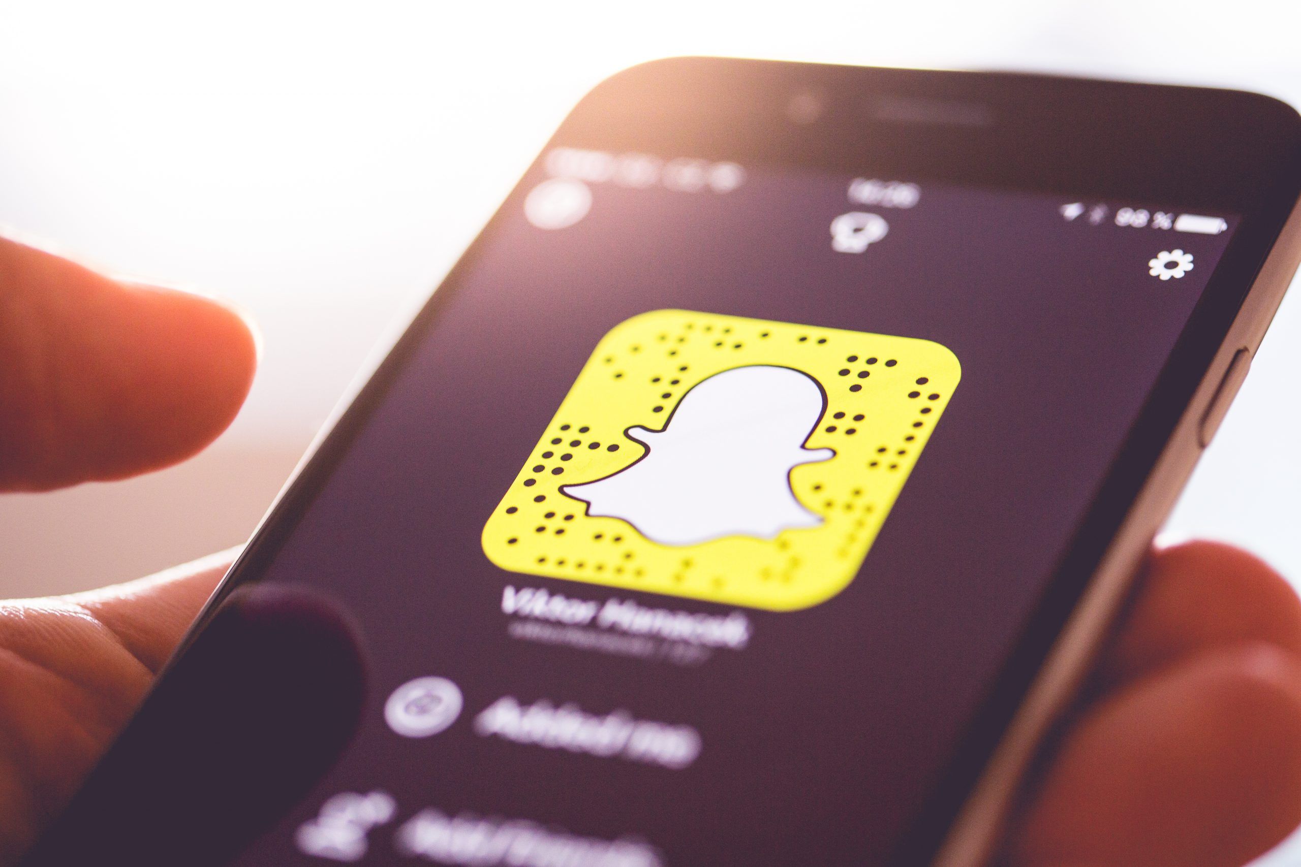 SNAPCHAT: LA RED SOCIAL DE LO INSTANTÁNEO